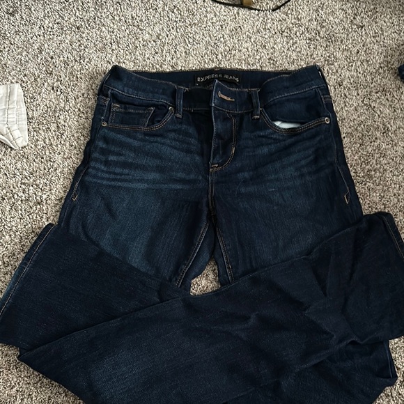 Express Women's Dark Blue Jeans - Picture 1 of 3